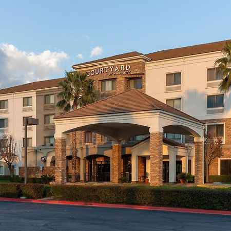 Courtyard By Marriott Ontario Rancho Cucamonga Hotel Exterior photo